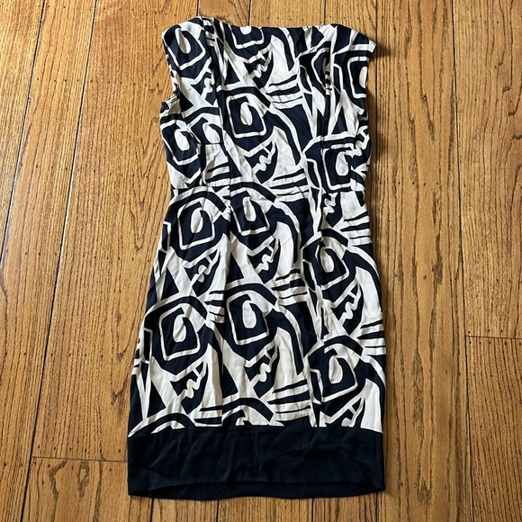 Rare Duchess Kate DVF Samuella Dress 2 - Picture 6 of 8